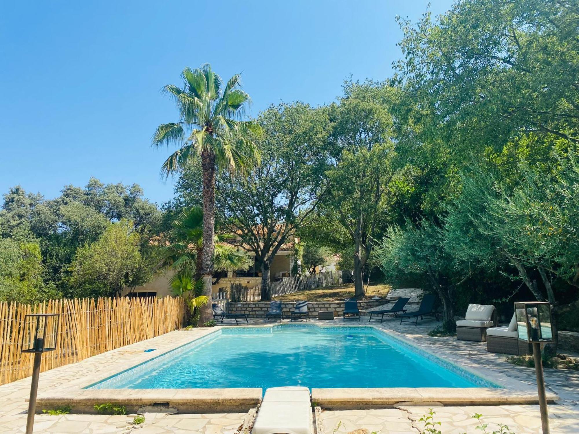 Magnifique Villa Typique Du Sud Avec Piscine Privee Et Jardin Mediterraneen Saint-Vincent-de-Barbeyrargues المظهر الخارجي الصورة